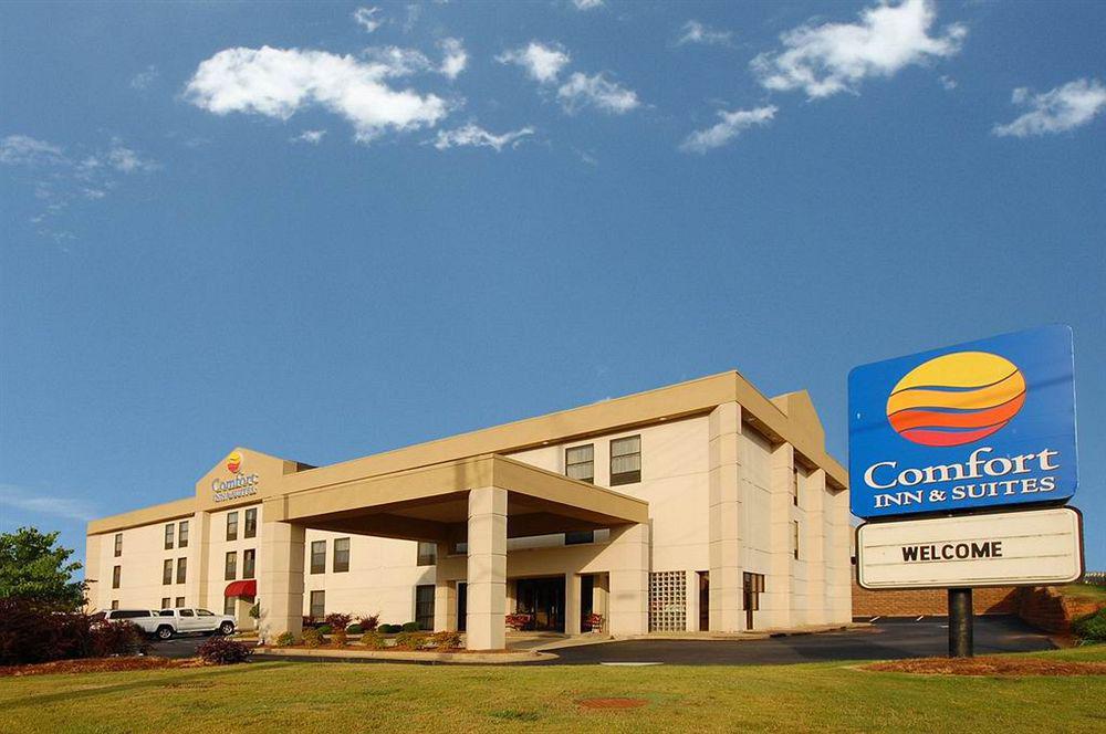 לה גראנג' Comfort Inn & Suites מראה חיצוני תמונה