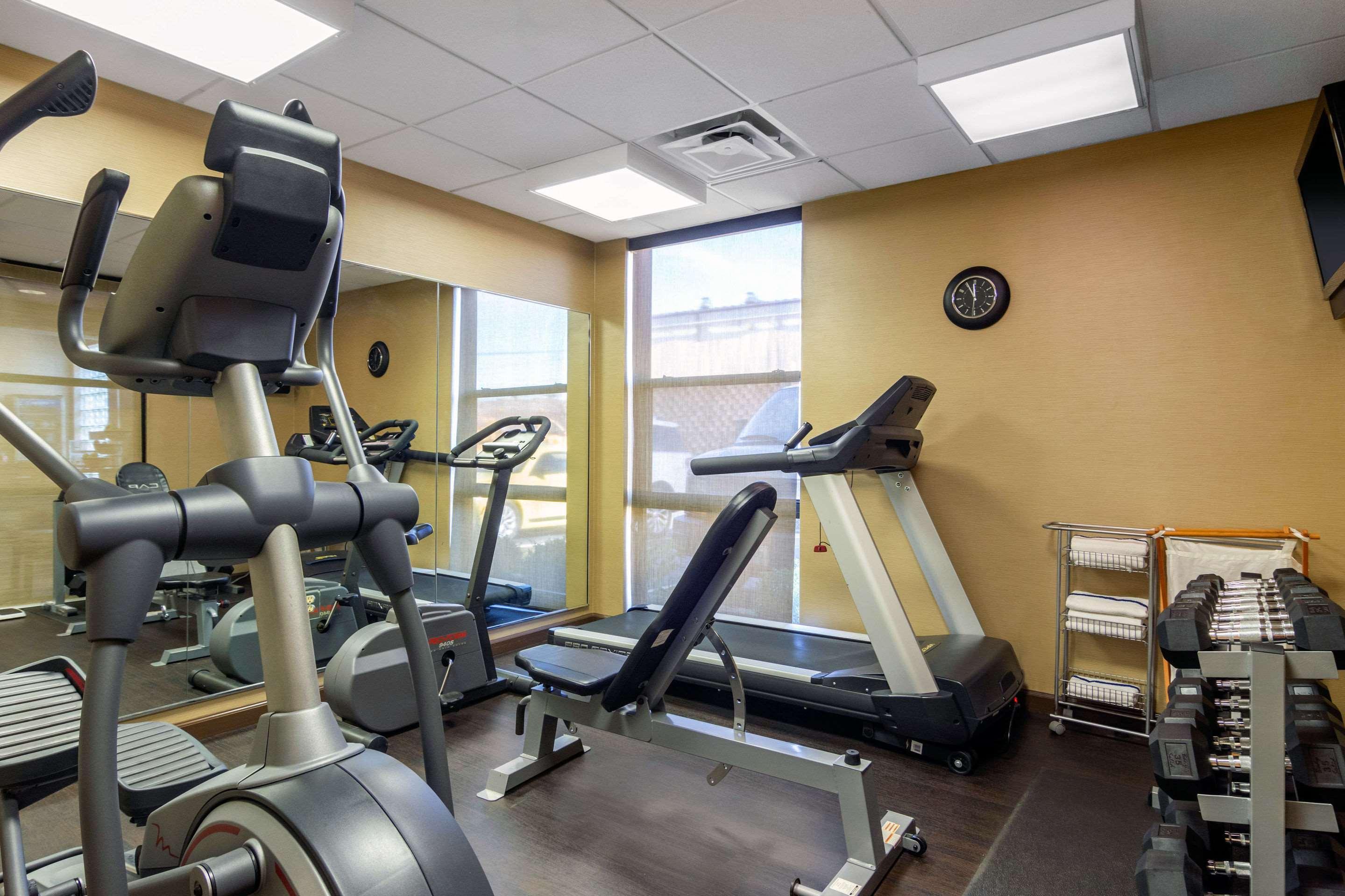 לה גראנג' Comfort Inn & Suites מראה חיצוני תמונה