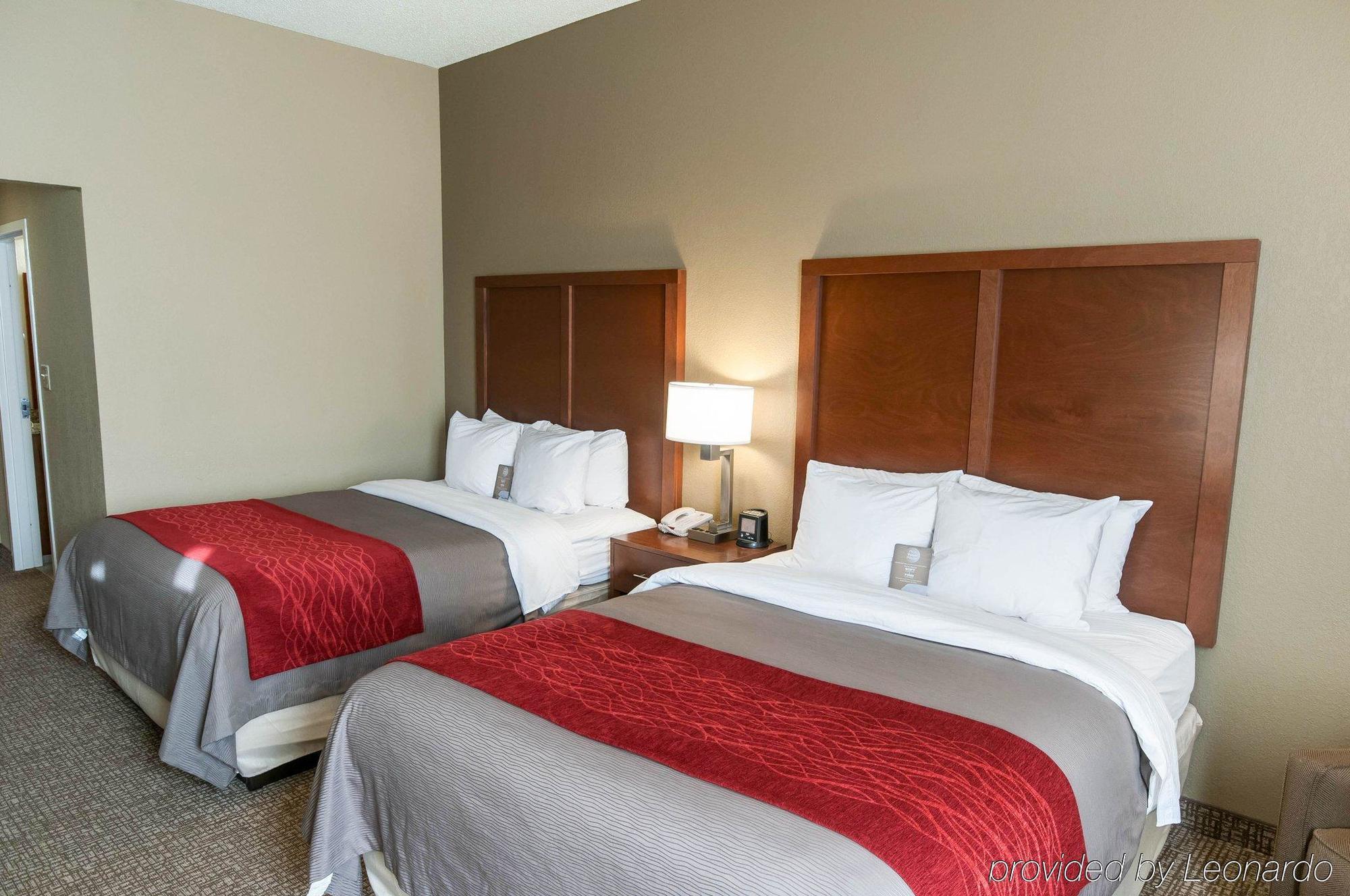 לה גראנג' Comfort Inn & Suites מראה חיצוני תמונה