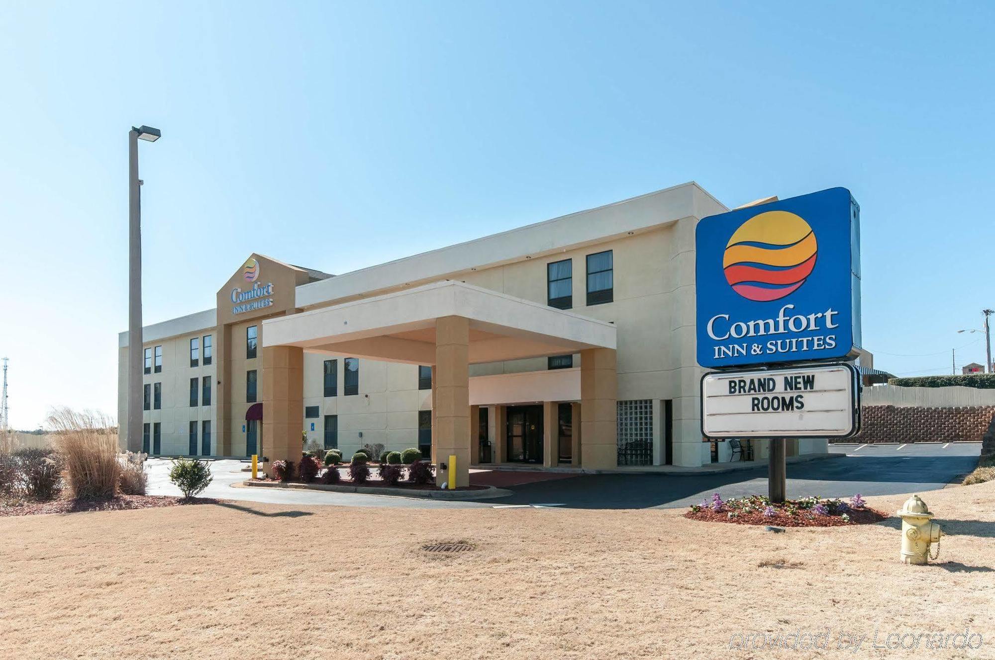 לה גראנג' Comfort Inn & Suites מראה חיצוני תמונה