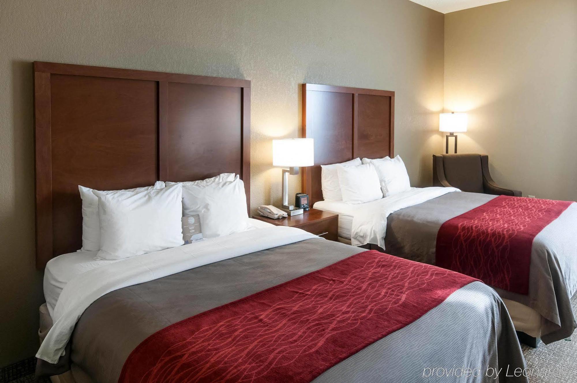 לה גראנג' Comfort Inn & Suites מראה חיצוני תמונה